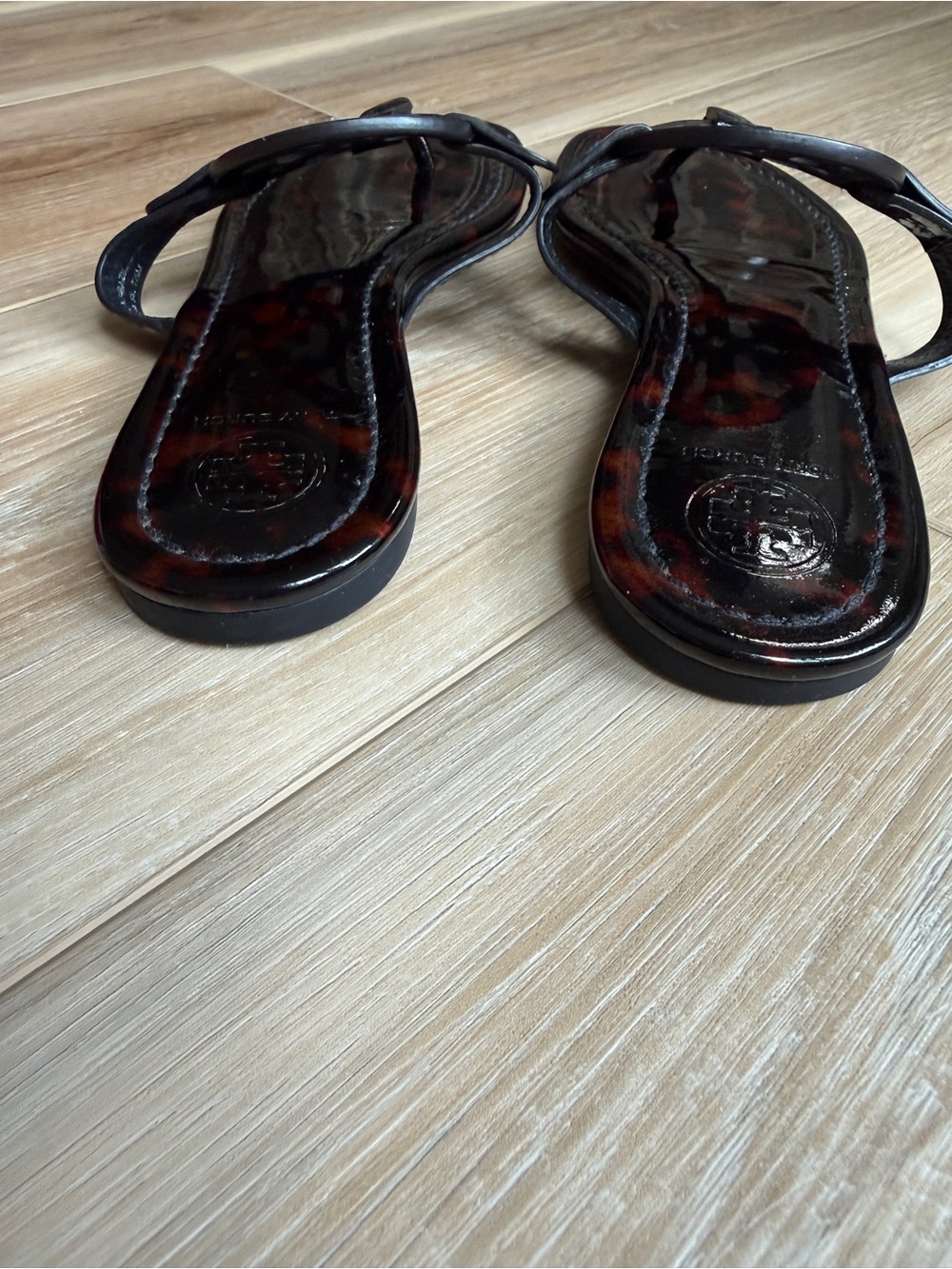 Tory Burch Miller Patent Sandal Tortoise Sz 7.5 Flat Thong - Picture 10 of 12